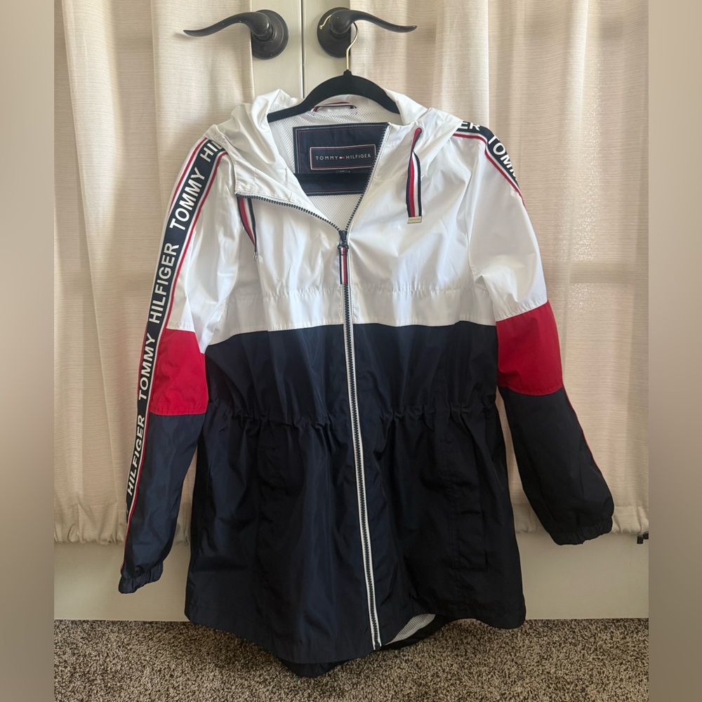 Women’s Tommy Hilfiger Navy and White Windbreaker Jacket with Hood - Like New!